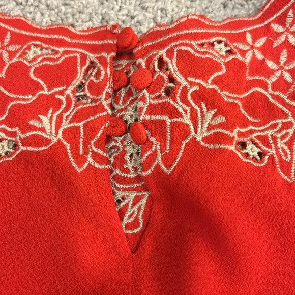 Like new floral coral tank - Picture 4 of 4